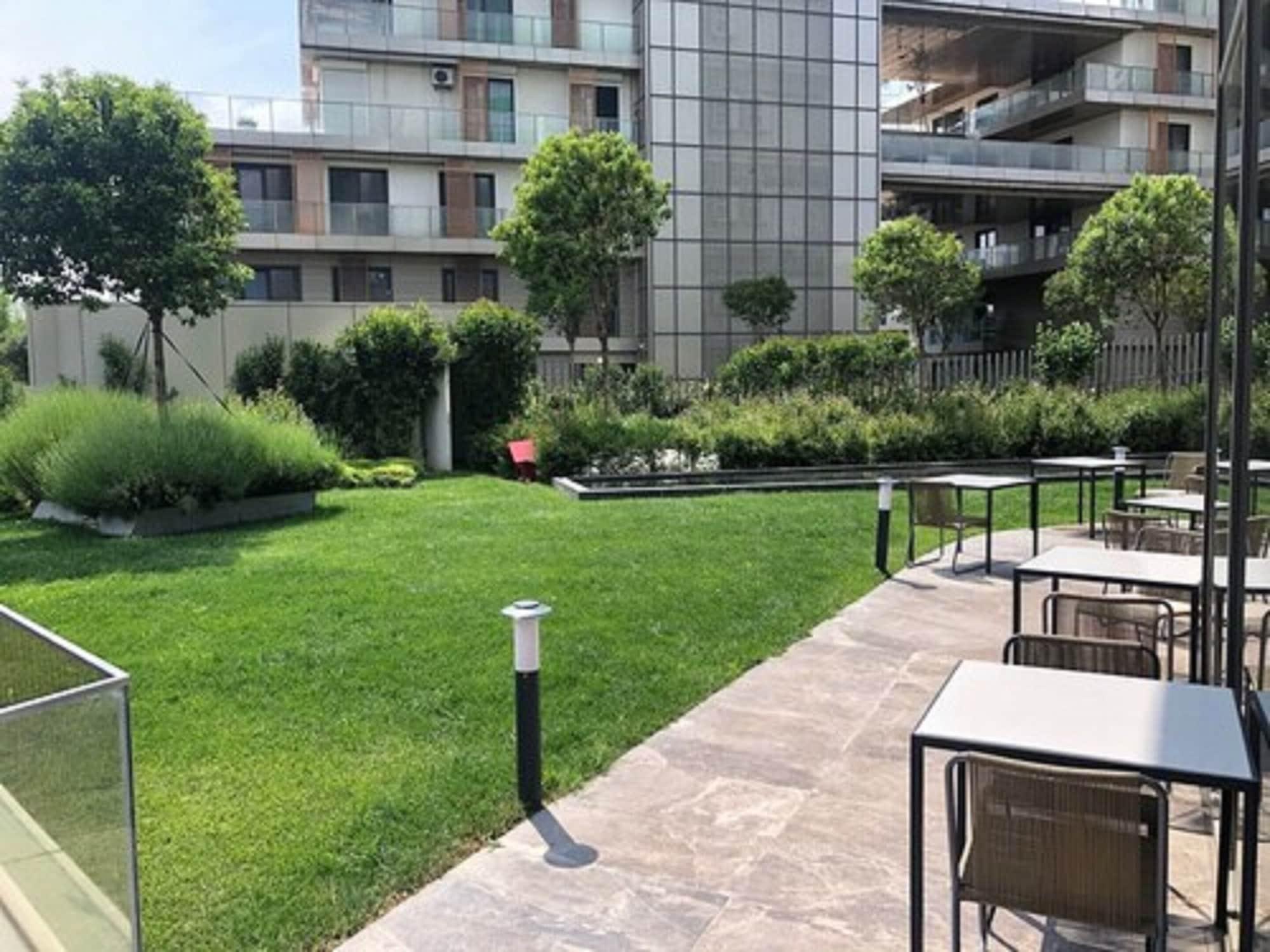 Hilton Garden Atatürk Airport Hotel