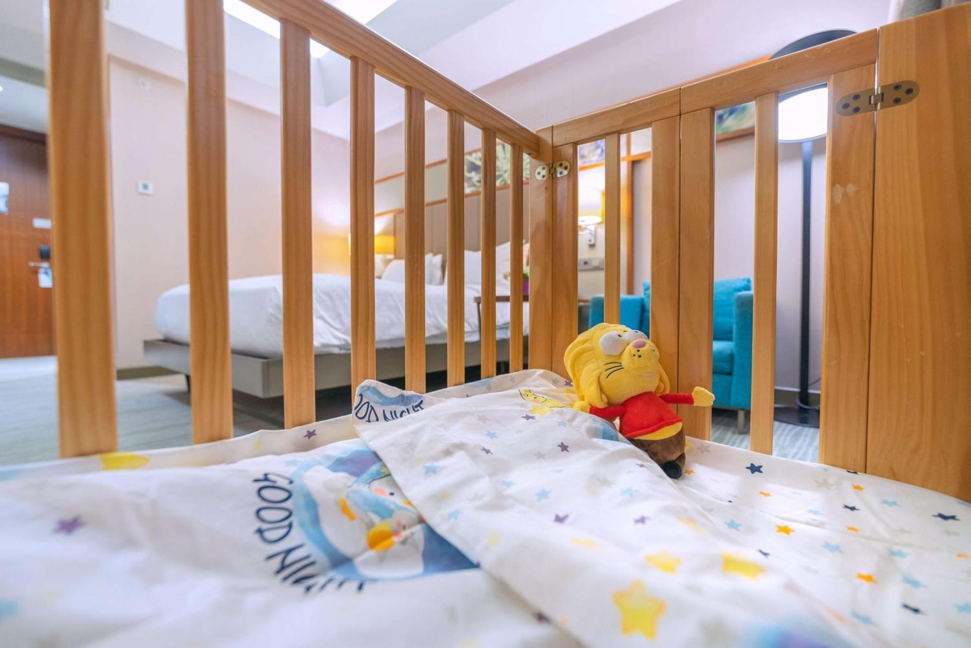 Hilton Garden Atatürk Airport 4*