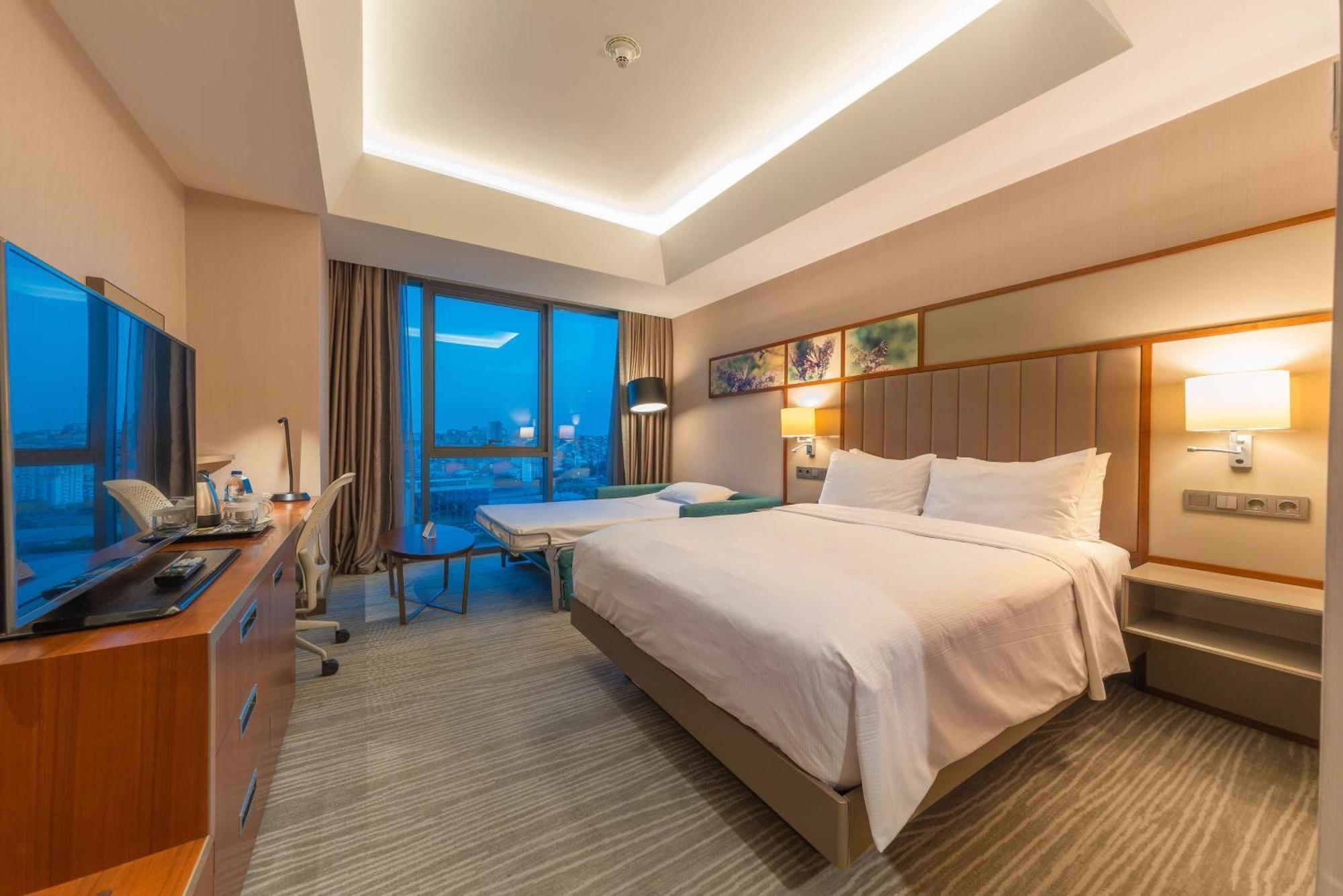 Hilton Garden Atatürk Airport Hotel Istanbul